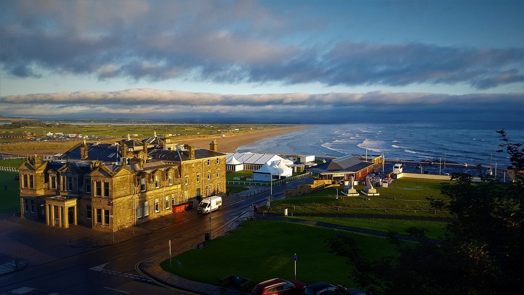 St Andrews as the Sun sets